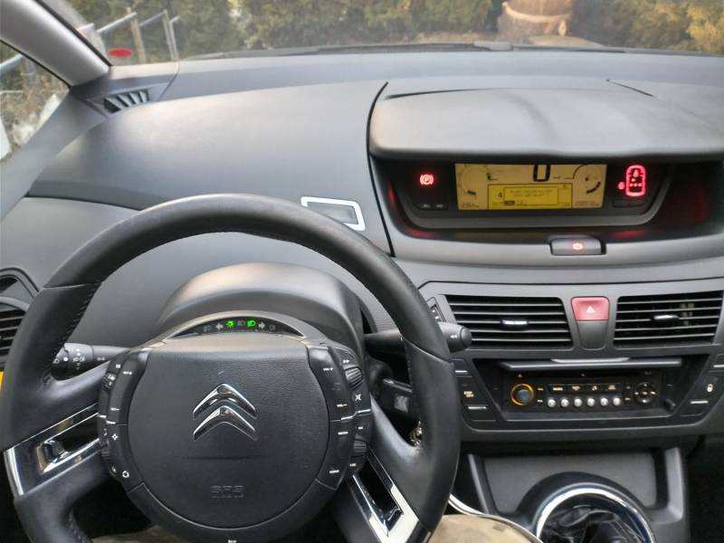 ox_citroen-c4-picasso-2011-r-16-lpg