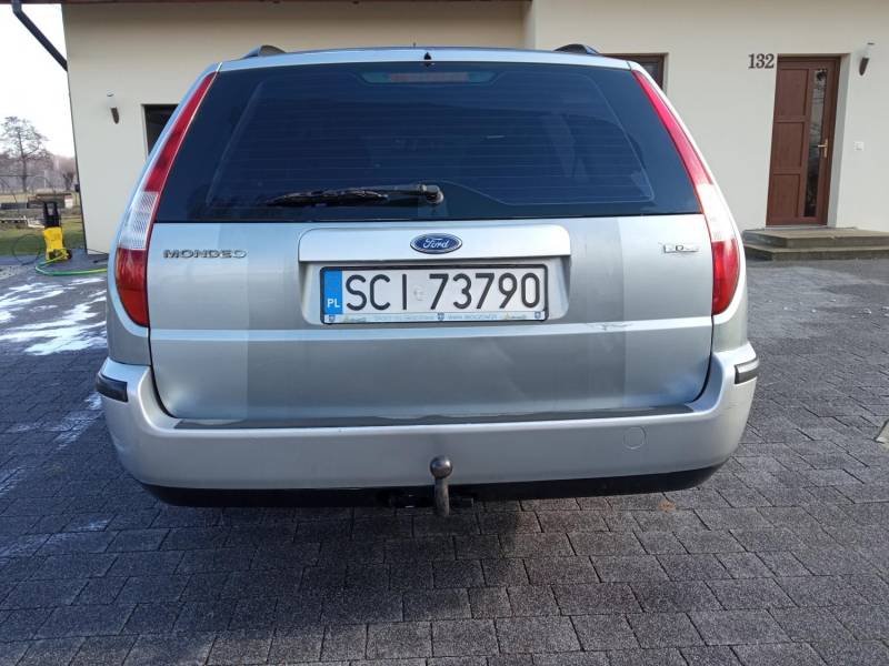 ox_ford-mondeo-ghia-2003r-262-000-km-zadbany-sprawny-bezwypadkowy