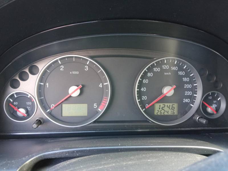 ox_ford-mondeo-ghia-2003r-262-000-km-zadbany-sprawny-bezwypadkowy
