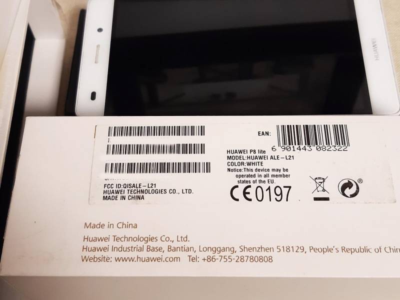 ox_smartfon-huawei-p8-lite-2-gb-16-gb-telefon