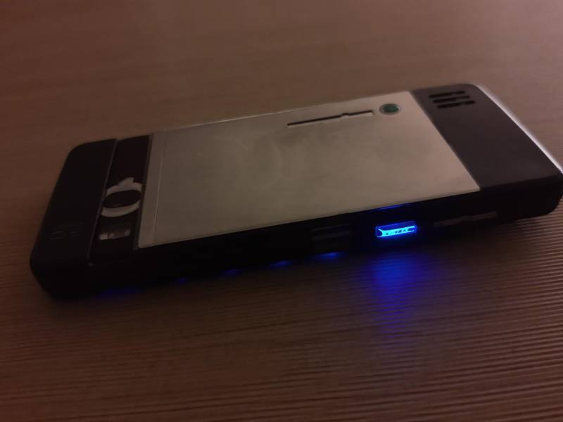 ox_sony-ericsson-c902