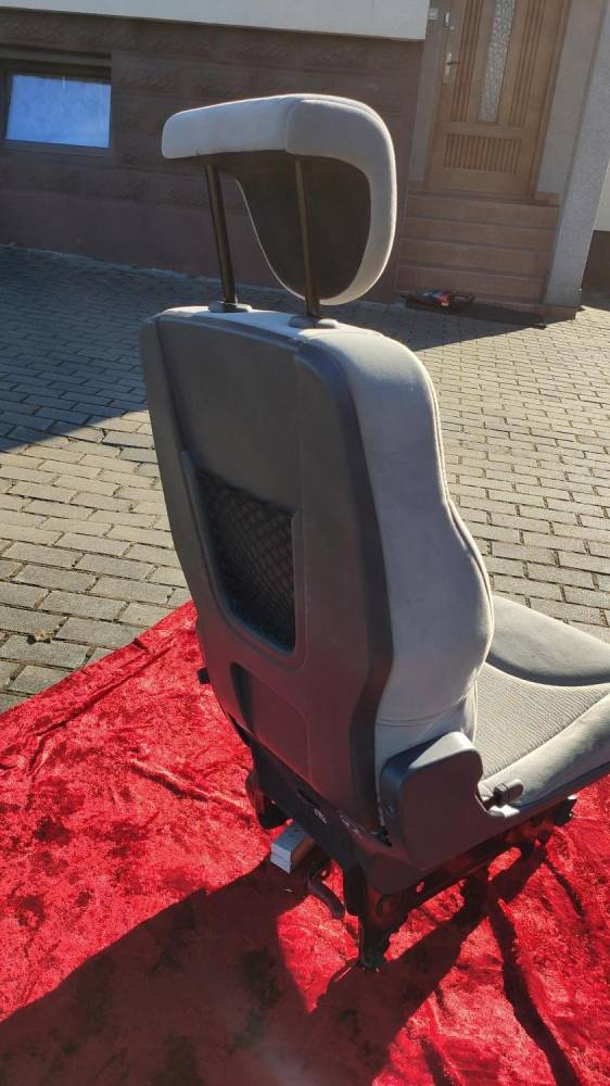 ox_2-lub-3-rzad-siedzen-fiat-scudo-peugeot-expert-citroen-jumpy