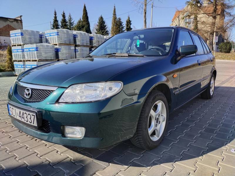 ox_sprzedam-samochod-mazda-323f