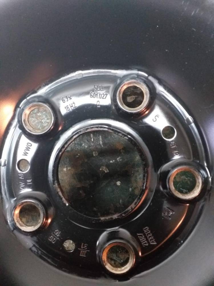 ox_felgi-4-sztuki-sprzedam-5-x-112-otwor-57-mm-z-audi-a3