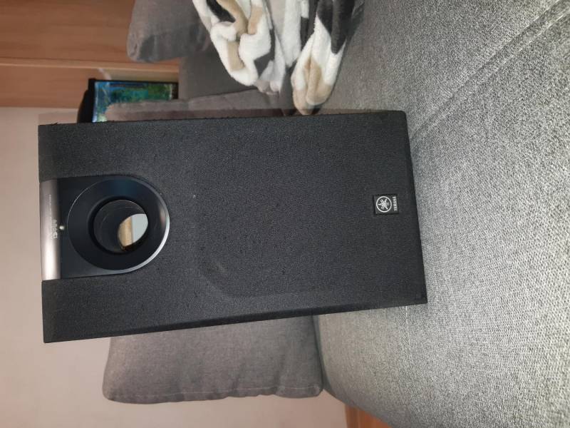 ox_subwoofer-yamaha-sw-p130