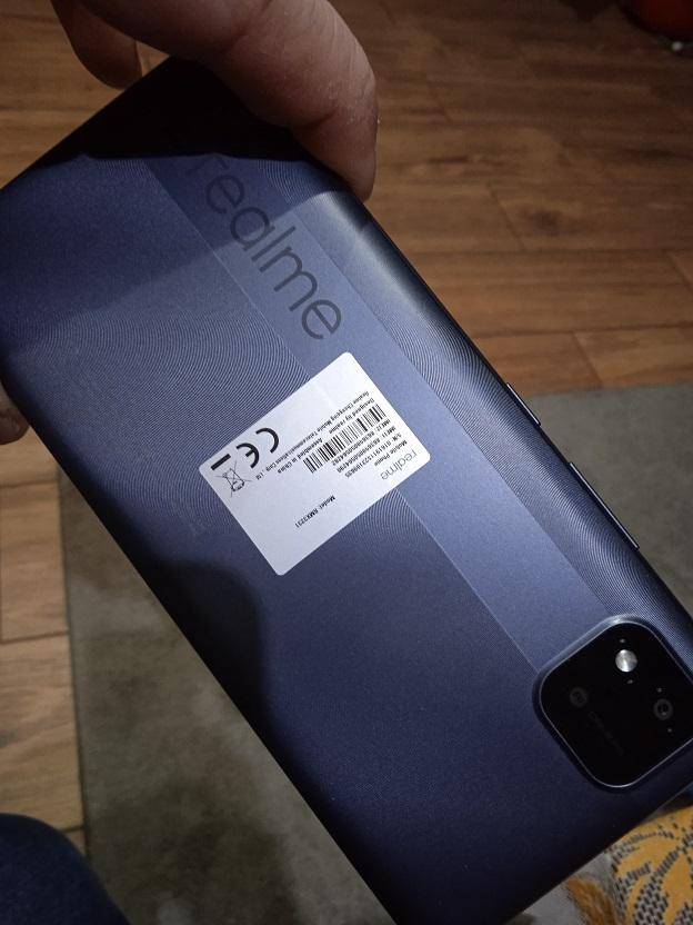 ox_sprzedam-nowy-telefon-realme-c11