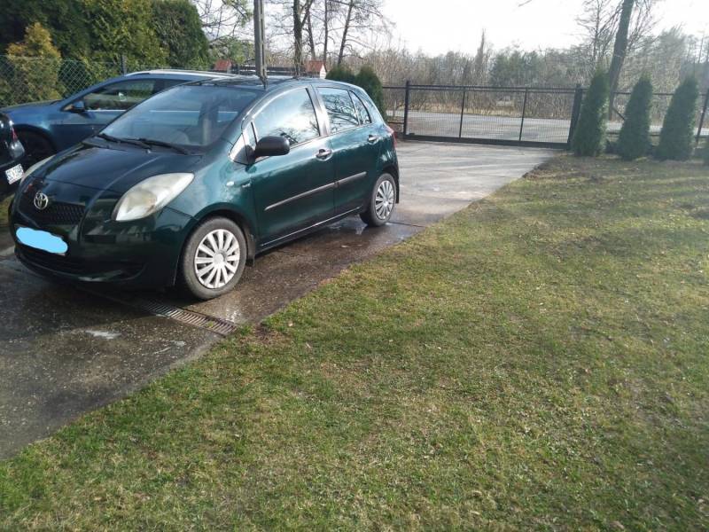 ox_sprzedam-toyota-yaris-d4d