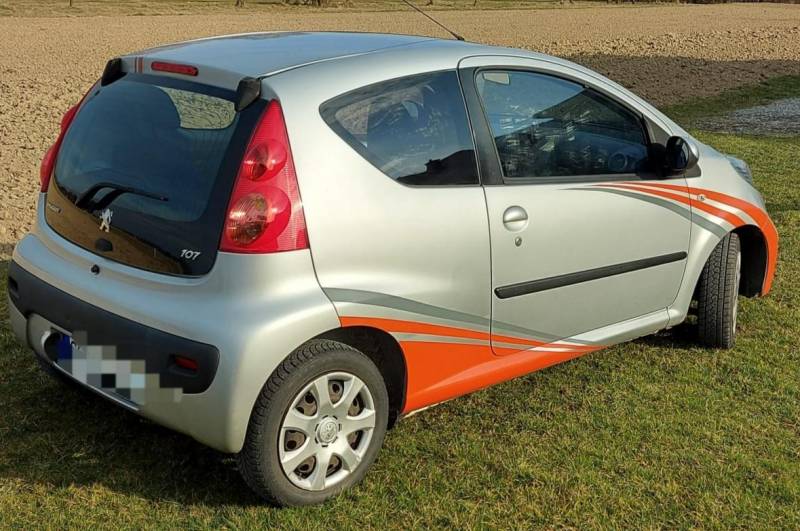 ox_peugeot-107-10-benzyna