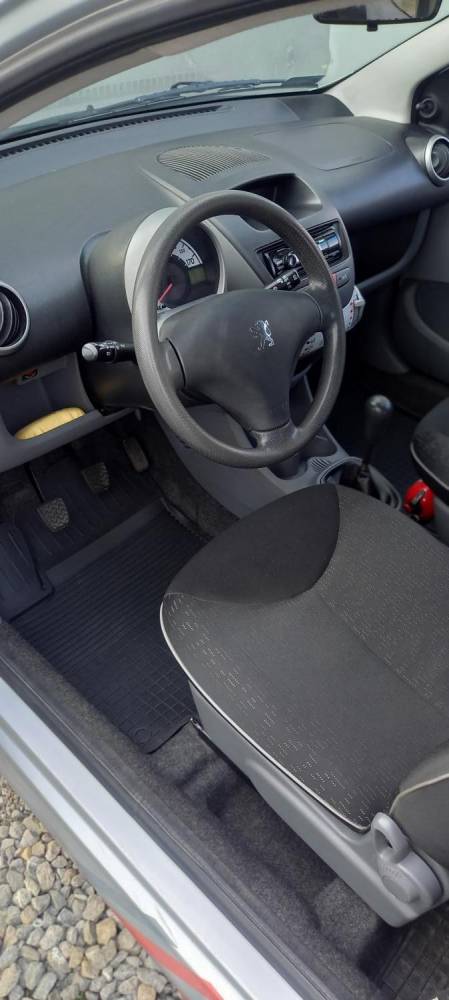 ox_peugeot-107-10-benzyna