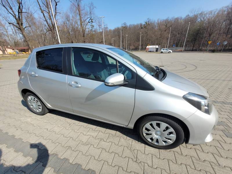 ox_toyota-yaris-krajowa-bezwypadkowa-pierwszy-wlasciciel