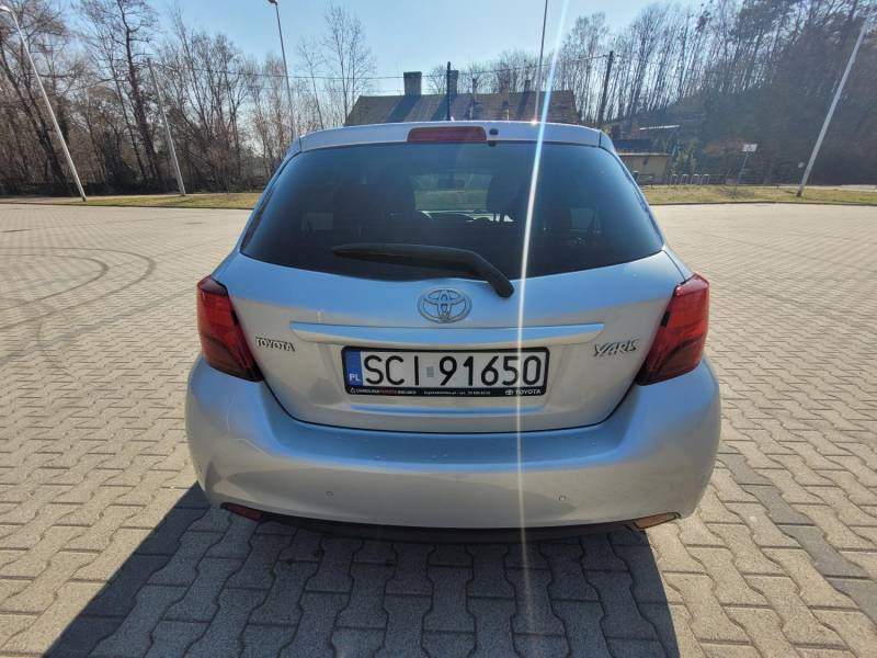ox_toyota-yaris-krajowa-bezwypadkowa-pierwszy-wlasciciel