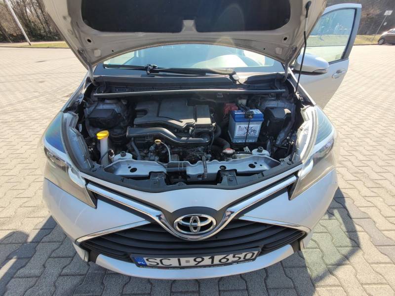 ox_toyota-yaris-krajowa-bezwypadkowa-pierwszy-wlasciciel