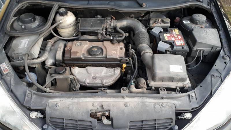 ox_peugeot-206-14-benzyna