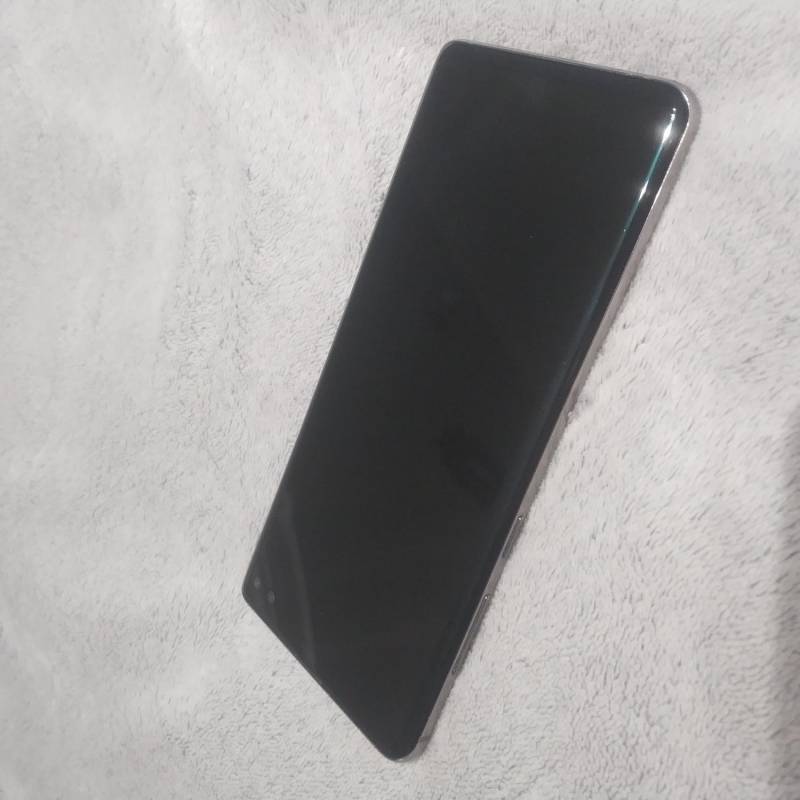 ox_samsung-galaxy-s10-plus