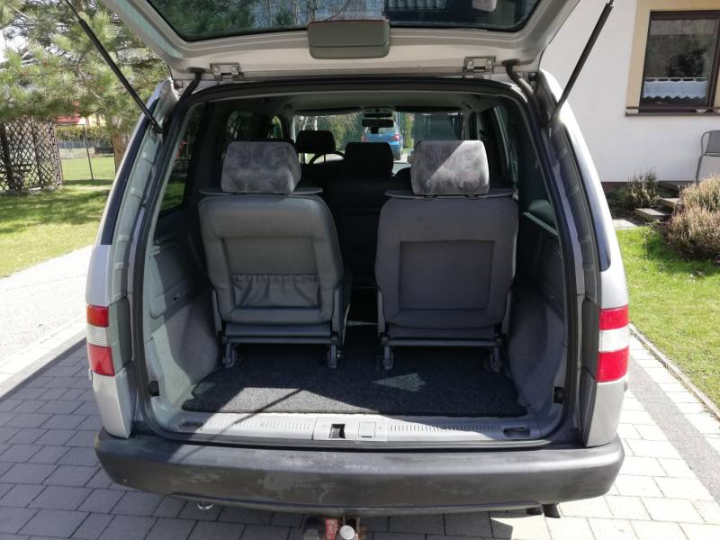 ox_citroen-evasion-zadbany-van-7-osobowy-benzynalpg