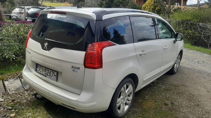 ox_peugeot-5008-16-hdi-7-miejsc