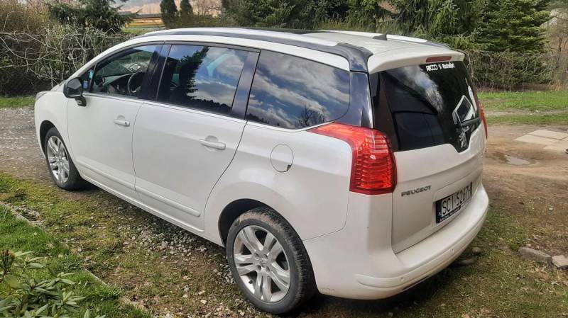 ox_peugeot-5008-16-hdi-7-miejsc