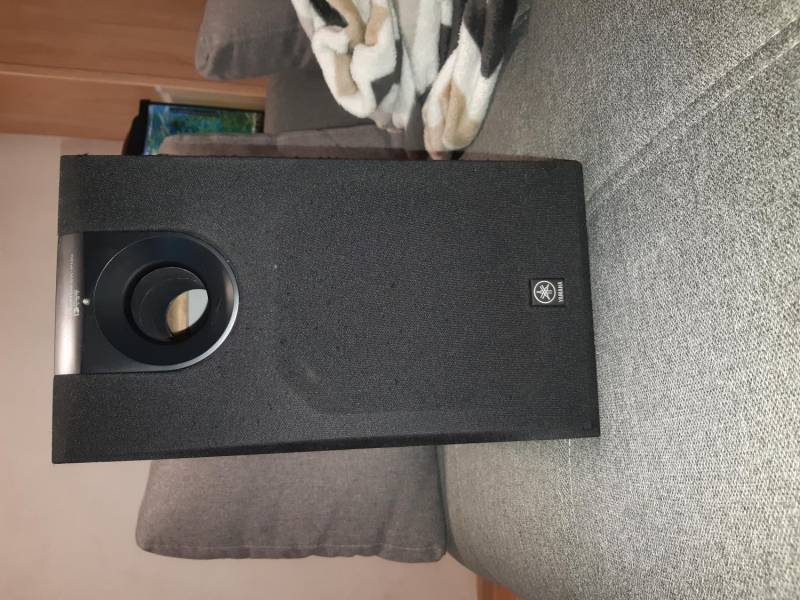 ox_subwoofer-yamaha-sw-p130