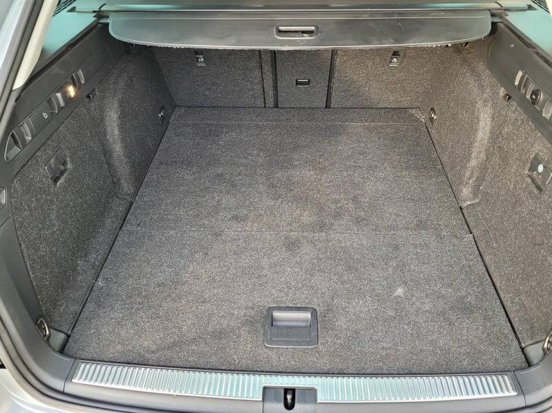 ox_skoda-superb-iii-kombi-dsg-4x4-20tdi-190km-acc-2017r-bi-xenon-skretny
