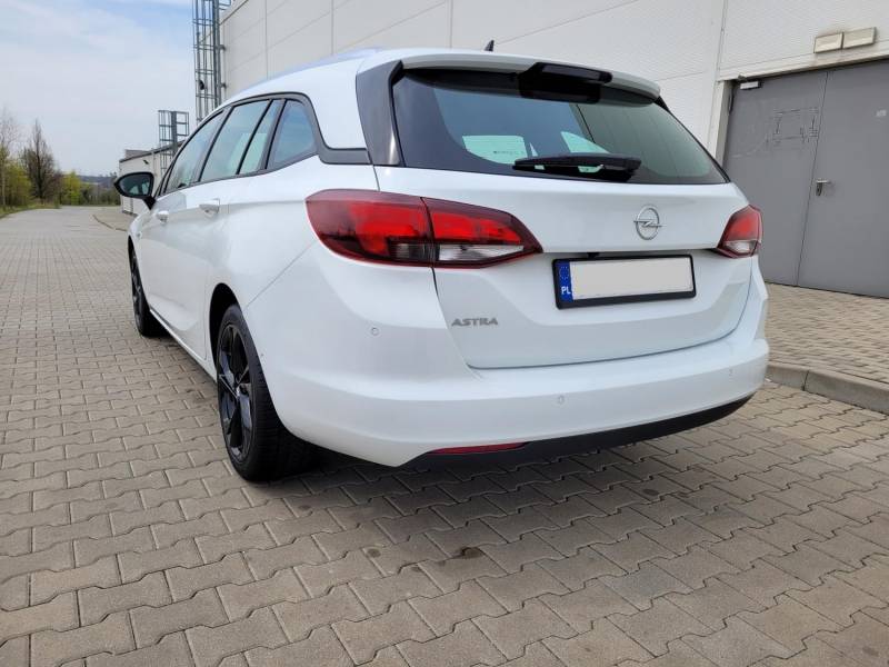 ox_opel-astra-opel-astra-k-v-kombi-15cdti-122km-17750km-2020r-skora