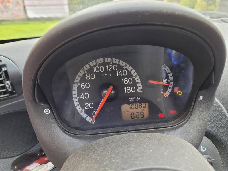 ox_fiat-seicento-11i-pierwszy-wlasciciel-przebieg-70000km