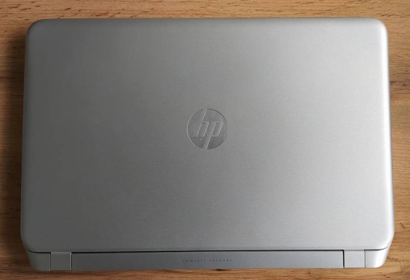 ox_laptop-hp-15-110nw