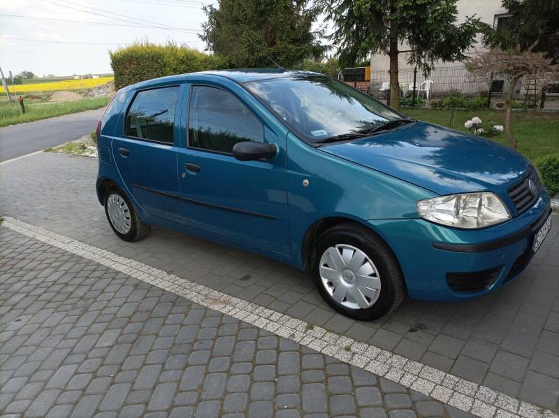 ox_fiat-punto-2005-krajowy-wspomaganie-5-drzw-przebieg-112-tys-km