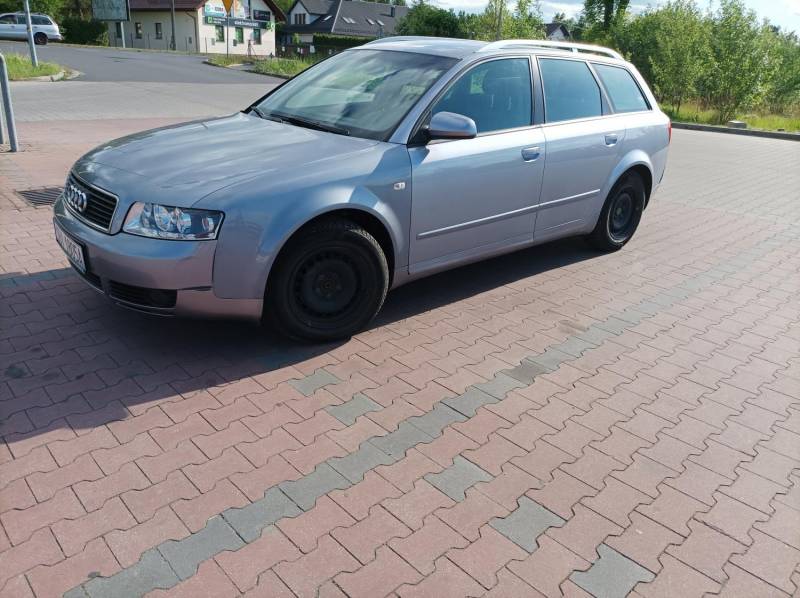 ox_sprzedam-audi-a4-avant-20-benz
