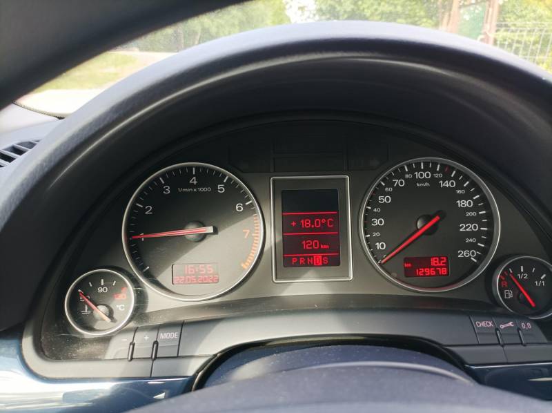 ox_sprzedam-audi-a4-avant-20-benz