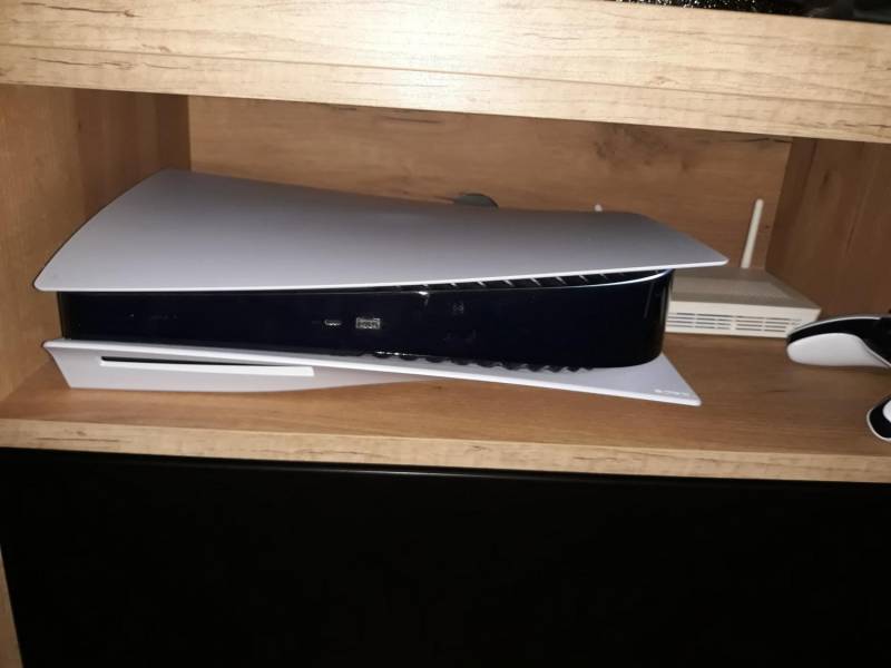 ox_sprzedam-konsole-ps5