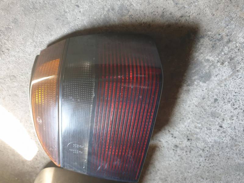 ox_lampy-tyl-golf-3-black-hella