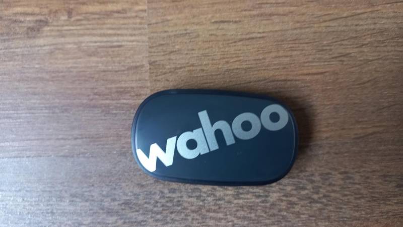 ox_pasek-do-pomiaru-tetna-wahoo-tickr-2