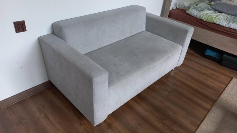 ox_sofa-hugo-2