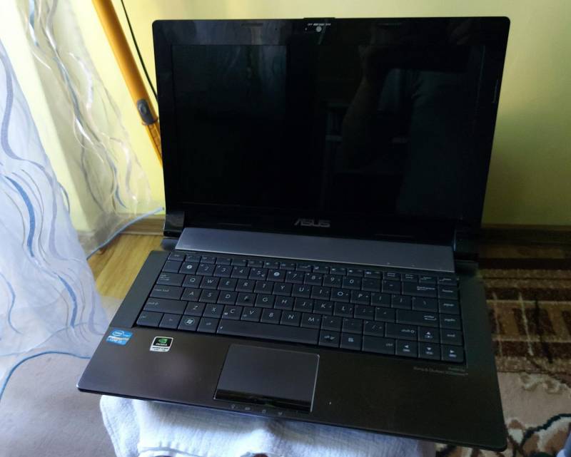 ox_laptop-asus-n43sn-14-cali-i5-2410m6-gb120-gb-ssd640-gb-hddgt-550m