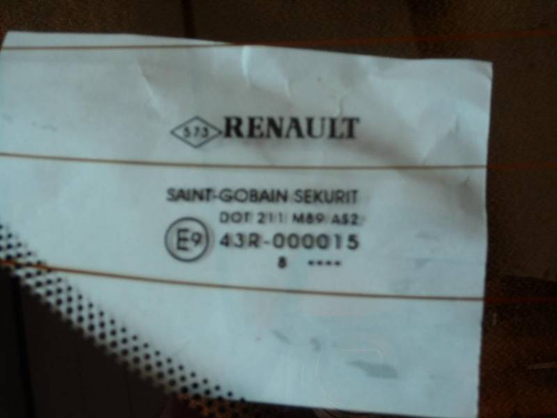 ox_szyba-tyl-renault-megane-iii-coupe-08