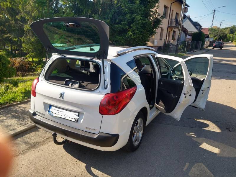 ox_peugeot-207sw-14vti