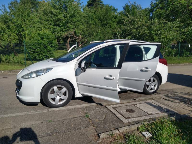 ox_peugeot-207sw-14vti