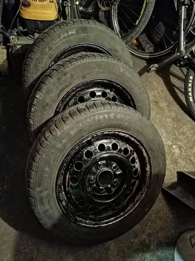 ox_kola-kia-hyundai-18565-r15-5x1143-otw-centr-671-zimowe