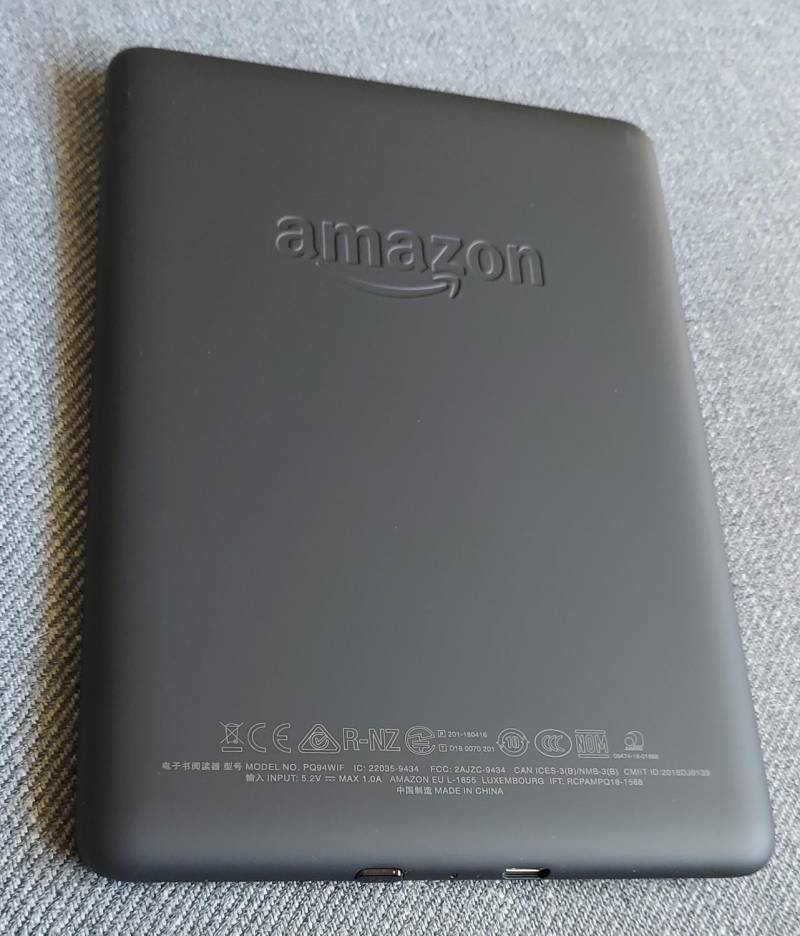 ox_kindle-paperwhite-4-jak-nowy-bez-reklam-z-podswietleniem-ekranu