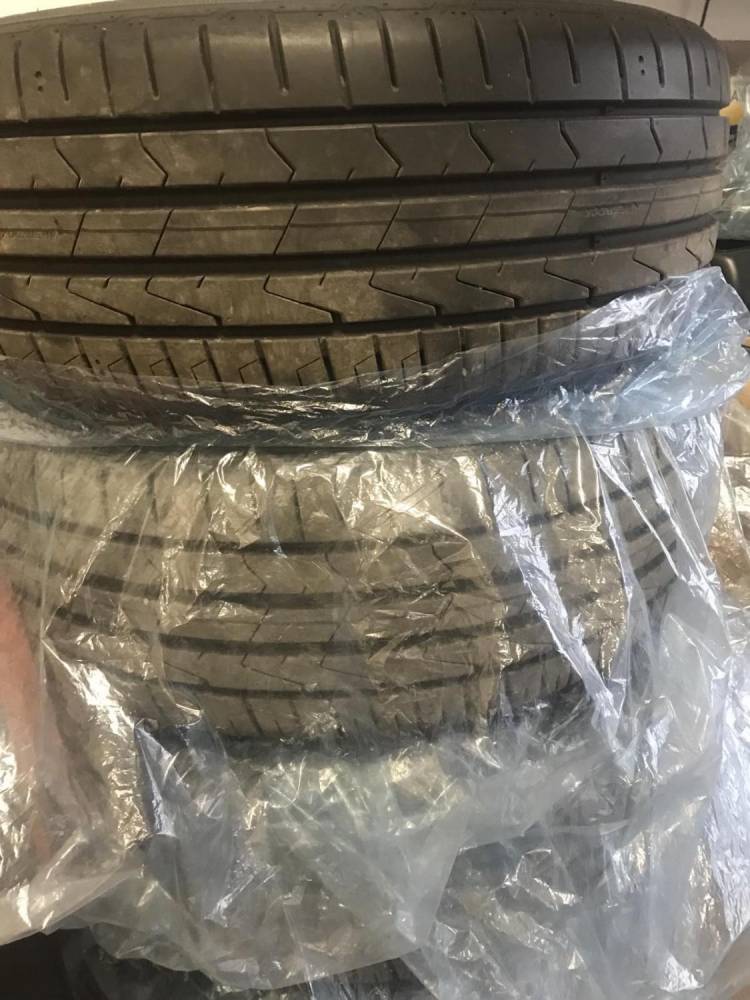 ox_kola-audi-oryginalne-alufelgi-z-nowymi-oponami-hankook-2055516