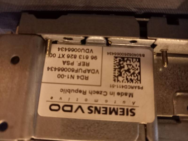 ox_radio-citroen-rd4-n1-00