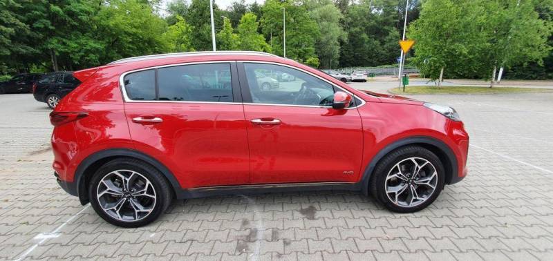ox_kia-sportage-diesel-20-midl-hybrid-8at-naped-na-4-kola-awd