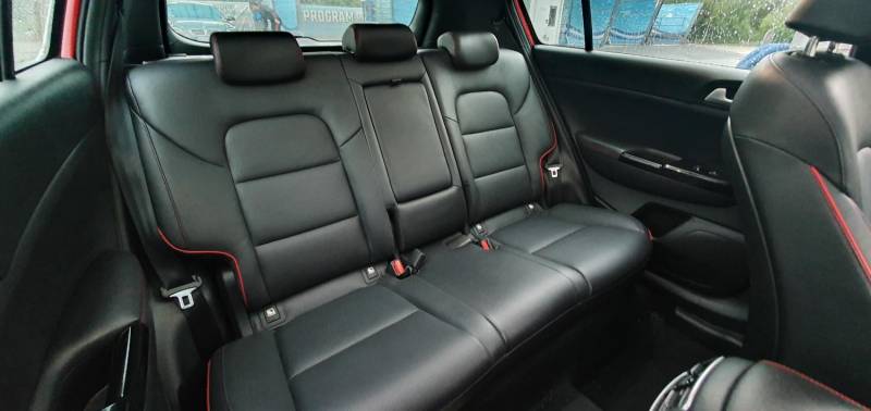 ox_kia-sportage-diesel-20-midl-hybrid-8at-naped-na-4-kola-awd