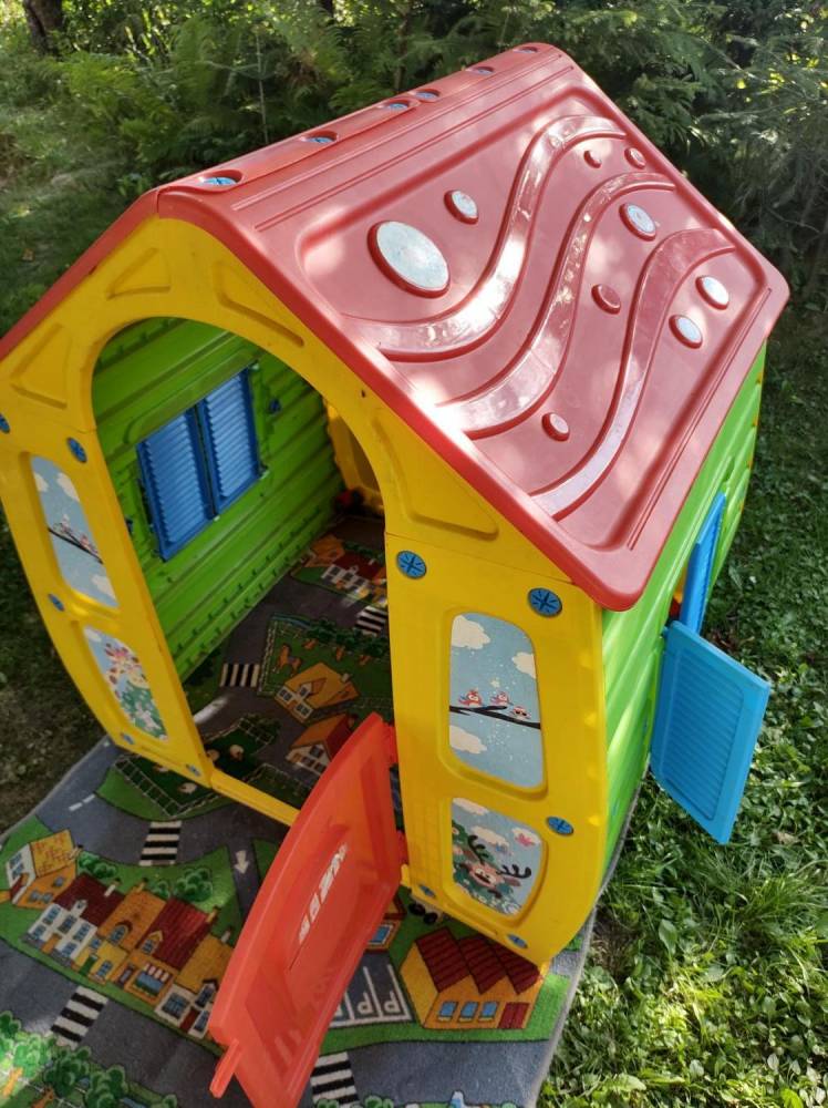 ox_domek-ogrodowy-plastikowy-dla-dzieci