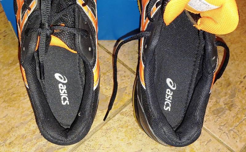 ox_buty-asics-425