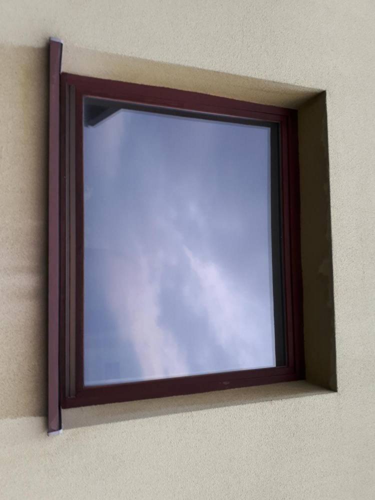 ox_sprzedam-3-kompletne-okna-drewniane-z-demontazu