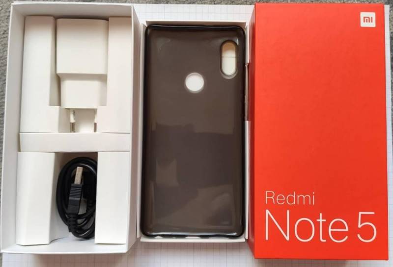 ox_sprzedam-smartfon-xiaomi-redmi-note-5-gratis-opaska-mi-band-3