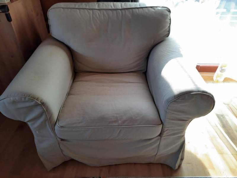 ox_sofa-trzyosobowa-i-fotel-ikea