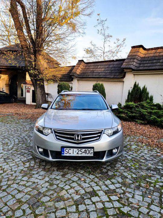 ox_honda-accord-tourer-20-benzyna-polecam