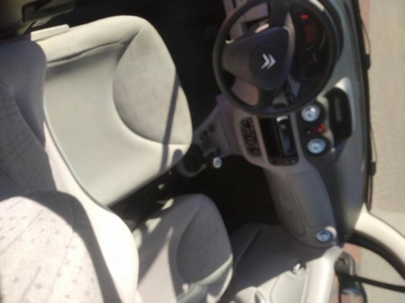 ox_citroen-c3-12-benzyna-tylko-74-tys-km-klima
